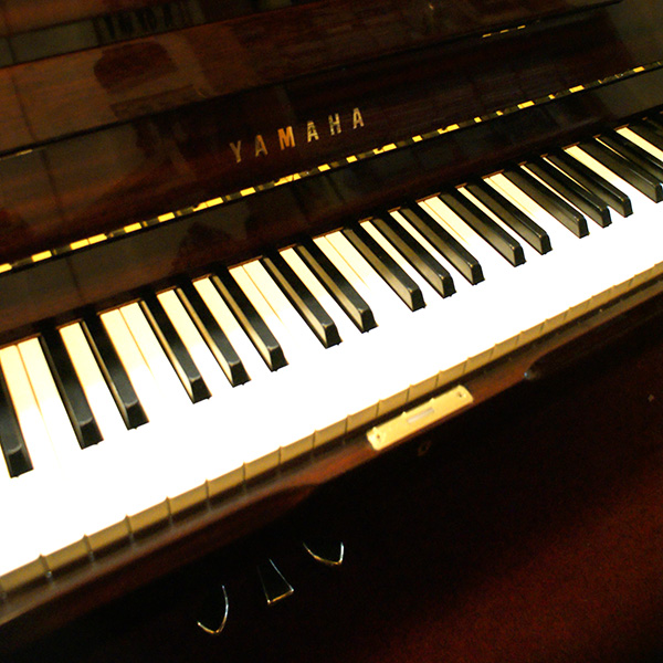 Yamaha M1J